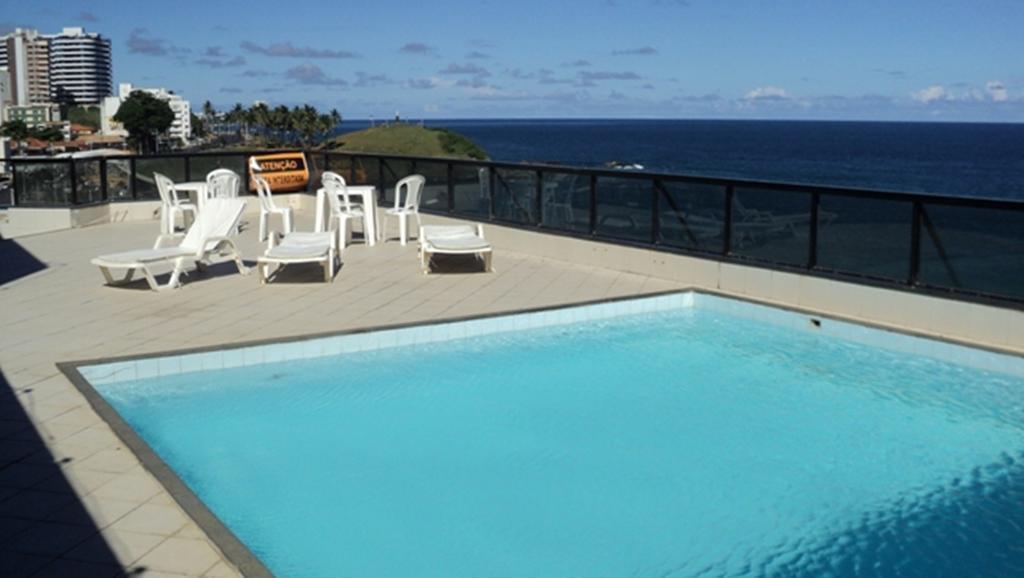 Studio Na Praia Da Barra Salvador Exterior foto